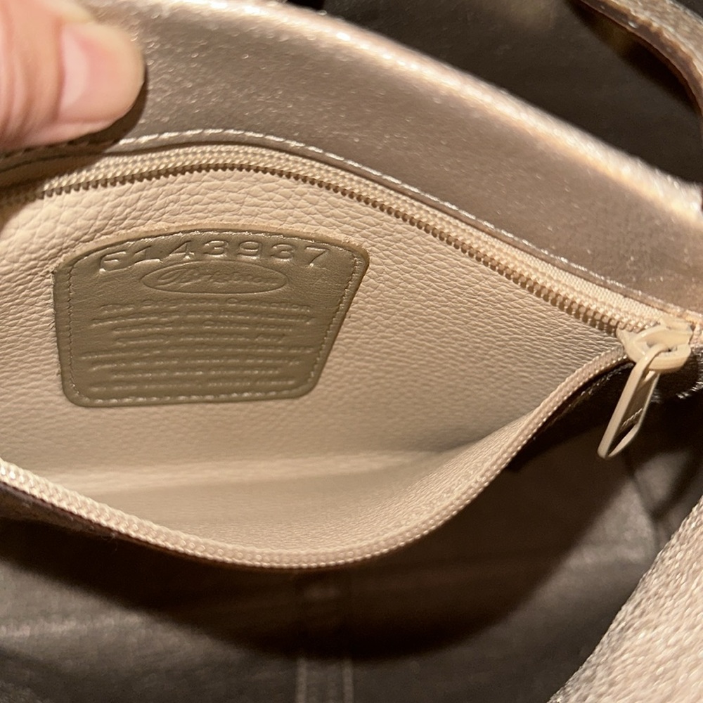 Brighton Octavia Shoulderbag - Picture 11 of 11